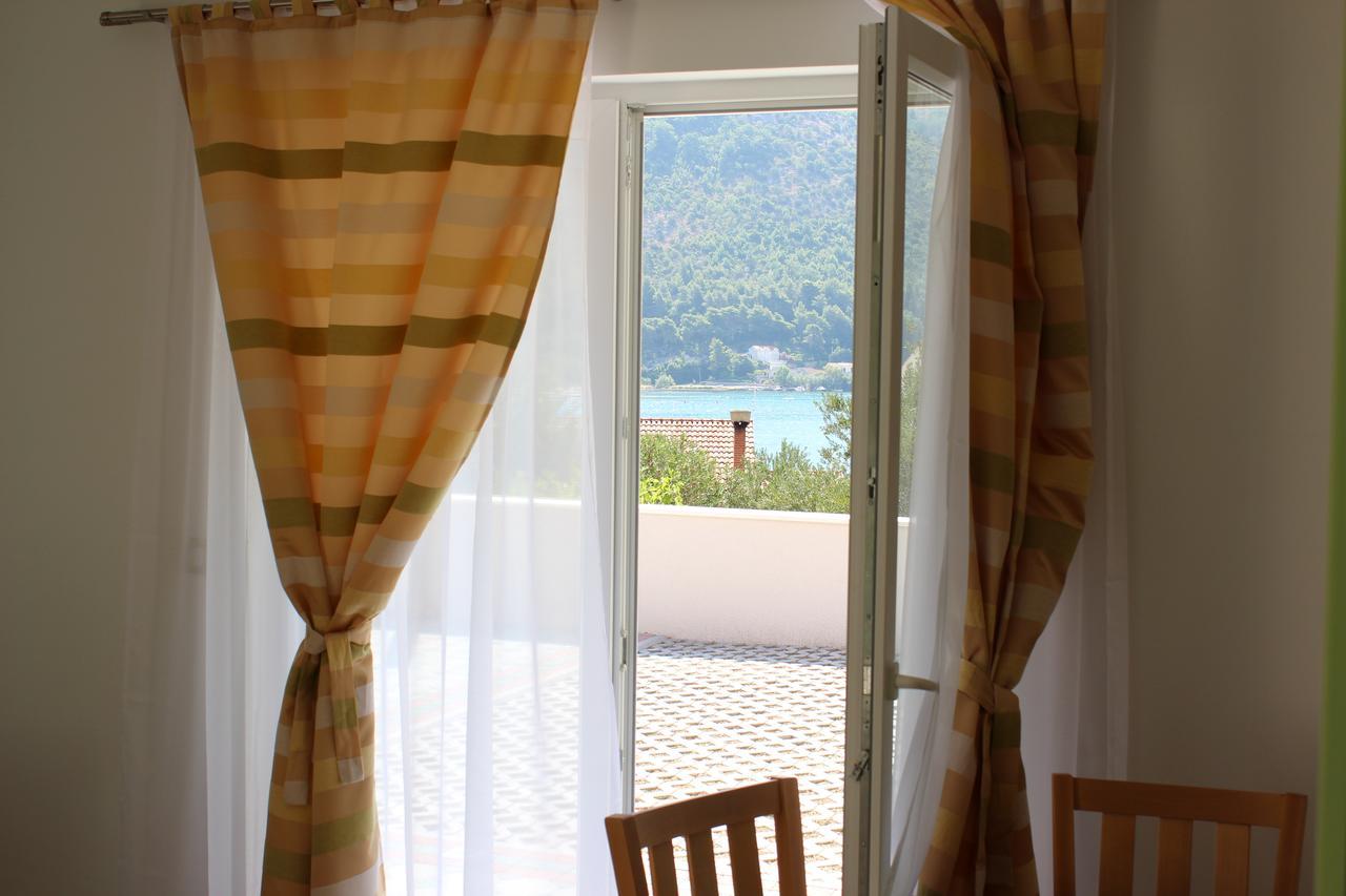 Apartments Villa Eva Slano Rum bild